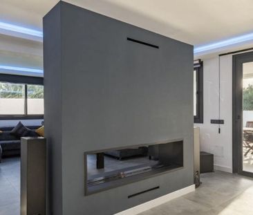 3 bedroom luxury Villa for rent in San Pedro de Alcántara, Andalusia - Photo 5