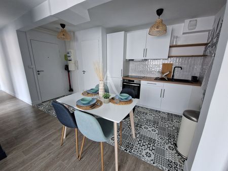 Location Appartement 1 pièce 9m² - Photo 4