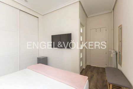 Piso de alquiler en Calle de Fernán González, Ibiza de Madrid - Foto 5