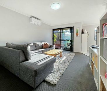 2-Bedroom Unit in Prime Location – Steps from Kingswood Hospital - Photo 1