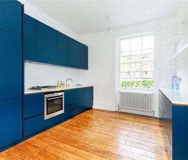 A substantial four bedroom family home set over five floors of a ha... - Photo 1