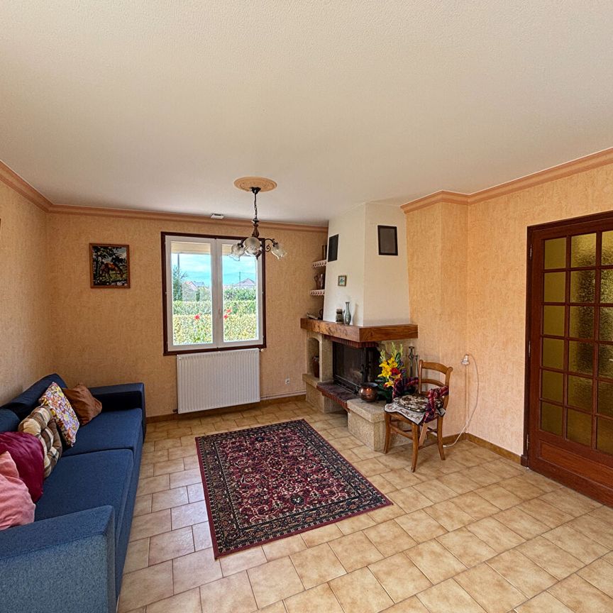 Location Maison 3 pièces 94m² - Photo 1