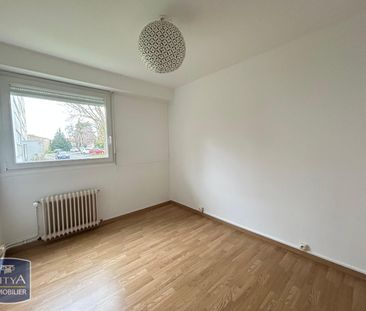 Location Appartement 3 pièces 67m² NIORT 79000 - Photo 4