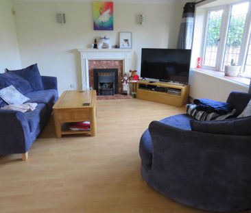 4 bedroom detached house to rent - Photo 1