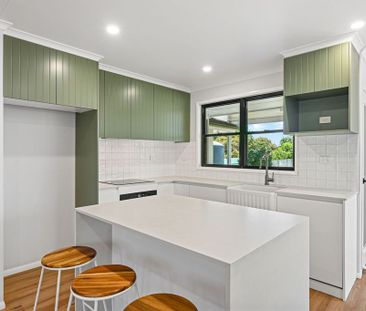 Beautifully Renovated Family Home in Prime Rangeville Location - Photo 6