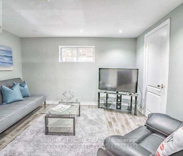 12 DELORAINE DRIVE - Photo 6