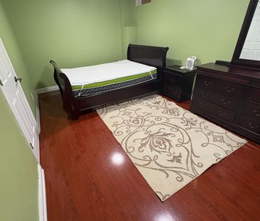 For Lease - 11 Naperton Drive, Brampton, Ontario - Photo 6