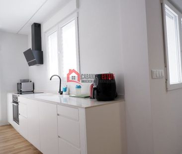 El Cabanyal-El Canyamelar, Valencia, Valencian Community 46011 - Photo 2