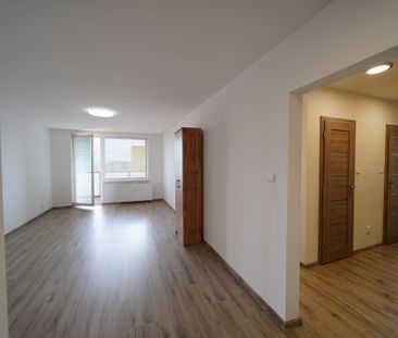Na prenájom 3 izbový byt po rekonštrukcii, Južná trieda - Photo 1