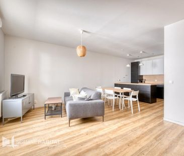 Location Appartement 4 pièces Meublé 77m² BORDEAUX 33300 - Photo 1