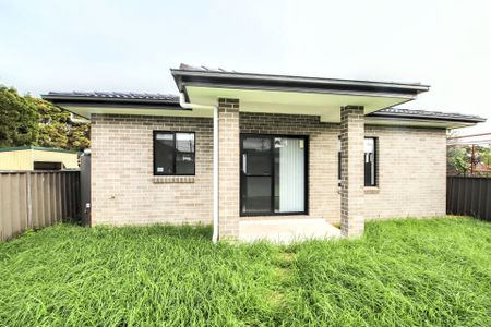 Brand New Two Bedroom Granny Flat - Photo 2