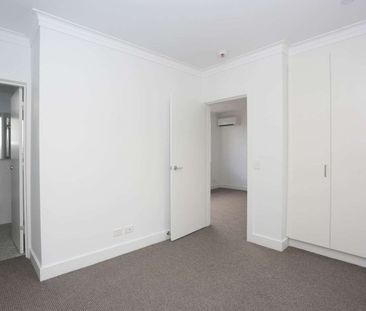 2/8 Davis Street RICHMOND - Photo 3