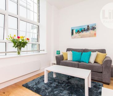 Studio to rent - Photo 1