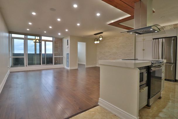 For Lease - 627 The West Mall N/A Unit# 2001, Toronto, Ontario - Photo 1