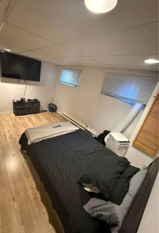 Maison à étages à louer - Laval (Sainte-Dorothée) (Ouest Islemère) - Photo 2