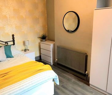 Romer Road, Liverpool. - Photo 5