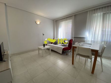 Alquiler Piso en Casco Urbano, Villaviciosa De Odón - Photo 3
