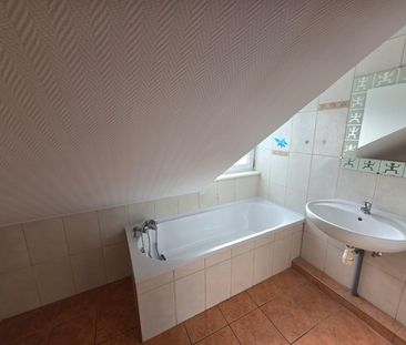 Location Appartement 3 pièces 53m² ALTKIRCH 68130 - Photo 2