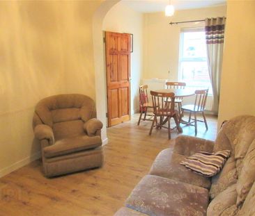 Great 2 Bedroom House, 7 Jerusalem Street, Queens University Quarte... - Photo 2