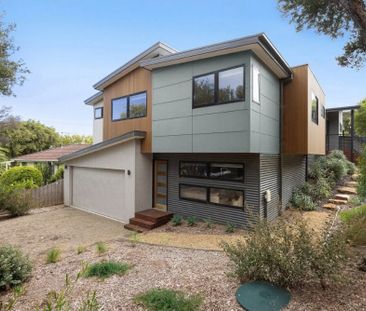 Award Winning Rye Home - Photo 4