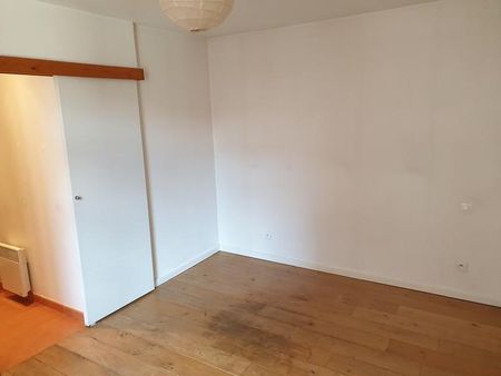 Appartement à Louer à LILLE 760 € - Photo 3