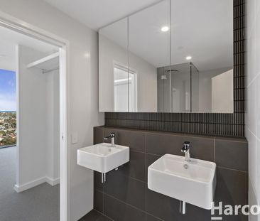 LUXURY APARTMENT LIVING IN THE HEART OF JOONDALUP - Photo 6
