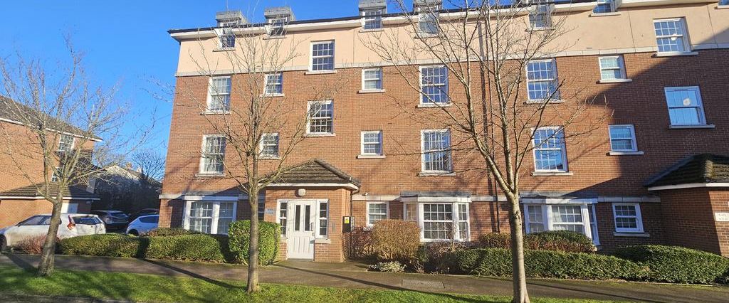 2 bedroom flat to rent - Photo 1