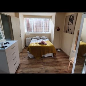 Studio Flat, Willesden Green, NW2 - Photo 2