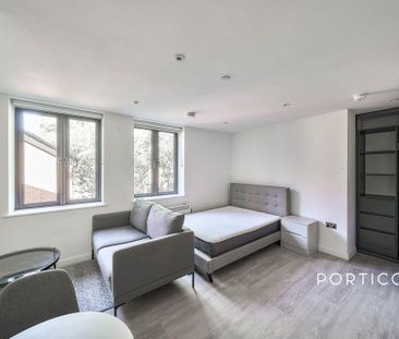 Studio to rent - Photo 1