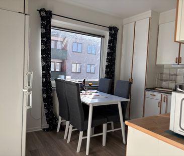 Östra Järnvägsgatan 5 A - Photo 3