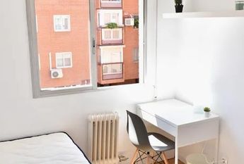 Calle de la Liberación, Madrid, Community of Madrid 28033