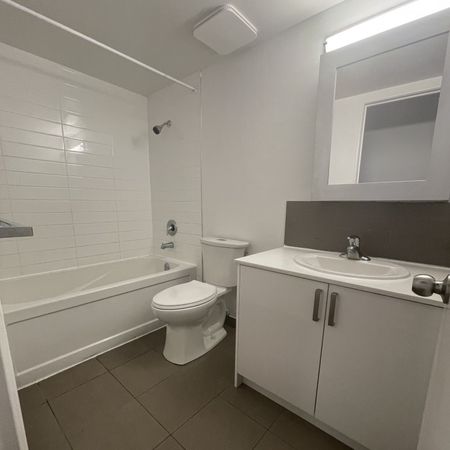 Blueridge Apartments - Photo 4