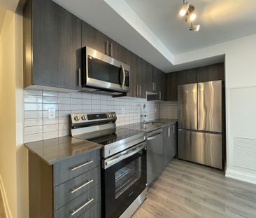 UNIVERSAL CITY 6: Bayly St & Brock Rd (1010 Sandy Beach Rd) AD#101105 - Photo 5