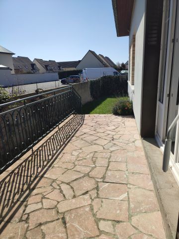 Location Maison 5 pièces 104m² IFS 14123 - Photo 5