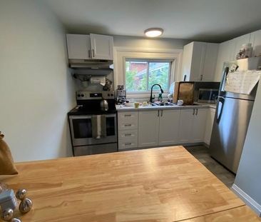56 Dundas Street Unit 6 - 2 bed, 1 bath - Photo 5