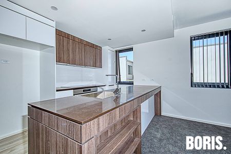 4/2 Henshall Way, Macquarie ACT 2614 - Apartment For Rent | Domain - Photo 5