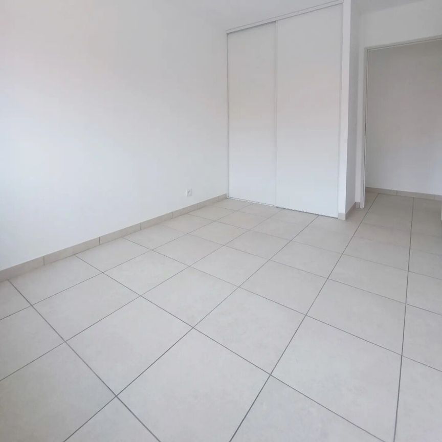 Location maison 4 pièces, 74.30m², Narbonne - Photo 1