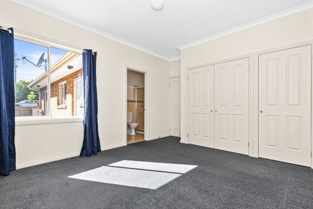 1/103 Station Street, Burwood - Photo 4