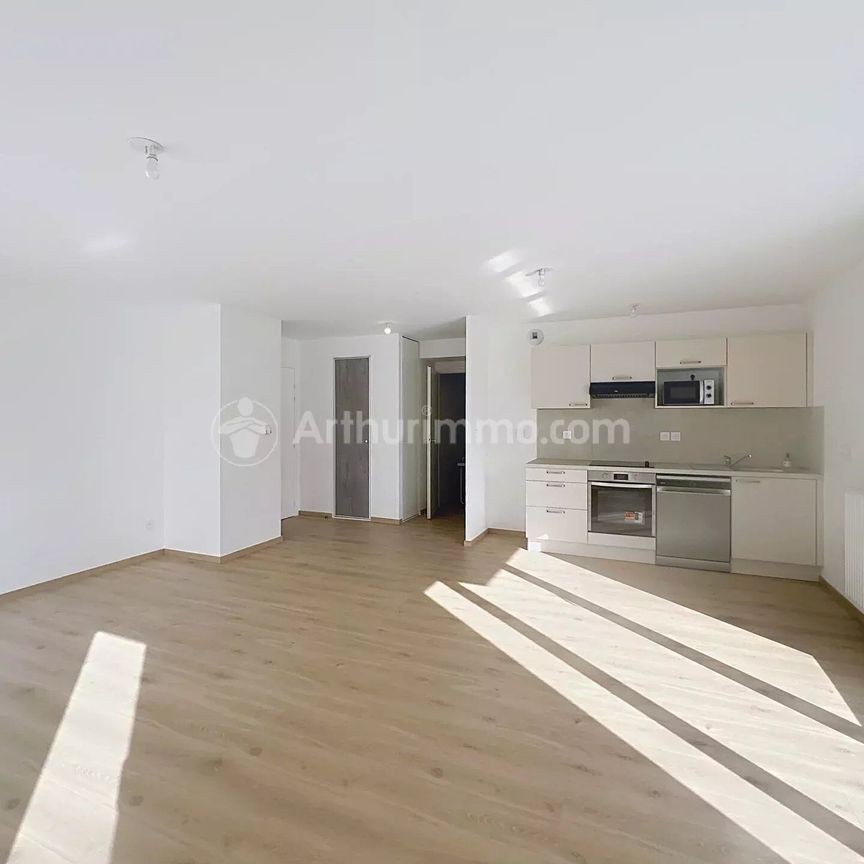Location Appartement 3 pièces 70 m2 à Clermont-Ferrand - Photo 1