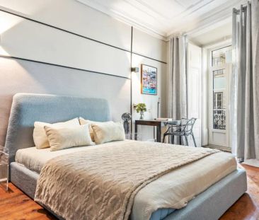 Room in a shared 10-bedroom apartment for rent in Lisbon perfect for professionals - Photo 6
