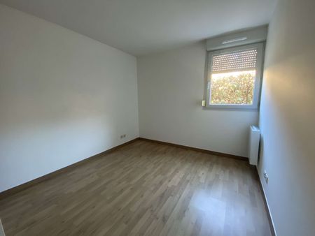 APPARTEMENT T3- BRIGNAIS Brignais (69530) Le bien en vidéo - Photo 4