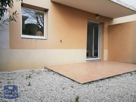 Location Appartement 2 pièces 47m² SORGUES 84700 - Photo 4