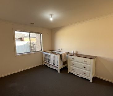 Stunning Family Home - Photo 3