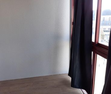 Pour visister appeler le 02.23.55.91.17 VITRE, plein centre, cet ap... - Photo 4