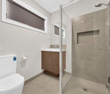 Family Home in Tarneit - Photo 2