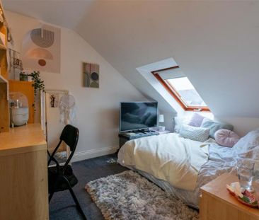 5 bedroom maisonette to rent - Photo 5