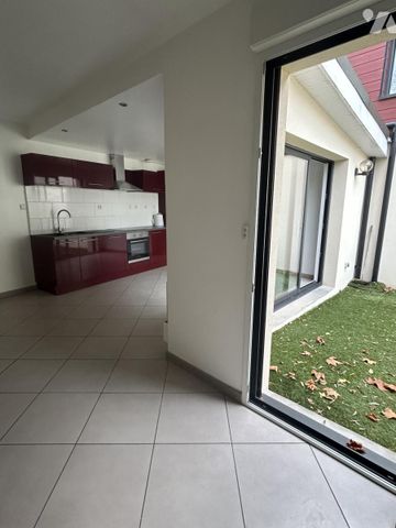 Appartement rez-de-chaussée avec cour - Photo 3