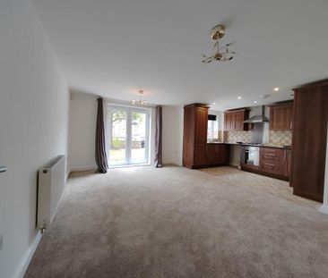 2 bedroom ground floor flat to rent - Photo 1