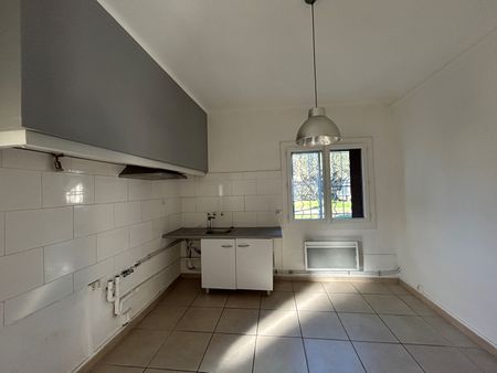 Location maison 5 pièces, 86.85m², Marguerittes - Photo 3