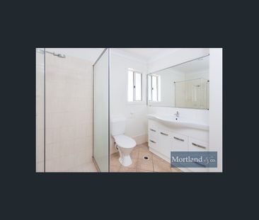 Private 2-bed, 2-bath with garage in quiet complex of 4 includes ai... - Photo 3